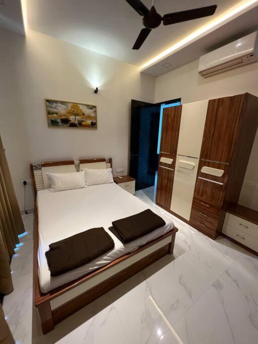 Stayhaven Starmount 4Bhk & Pool Bombay Exterior foto