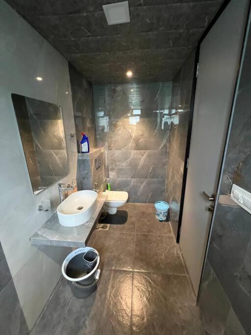 Stayhaven Starmount 4Bhk & Pool Bombay Exterior foto